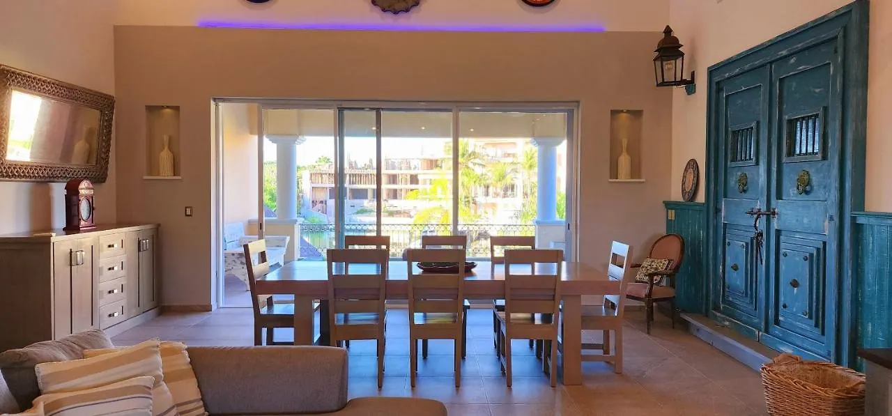 Penthouse Luxury Puerto Aventuras Apartment