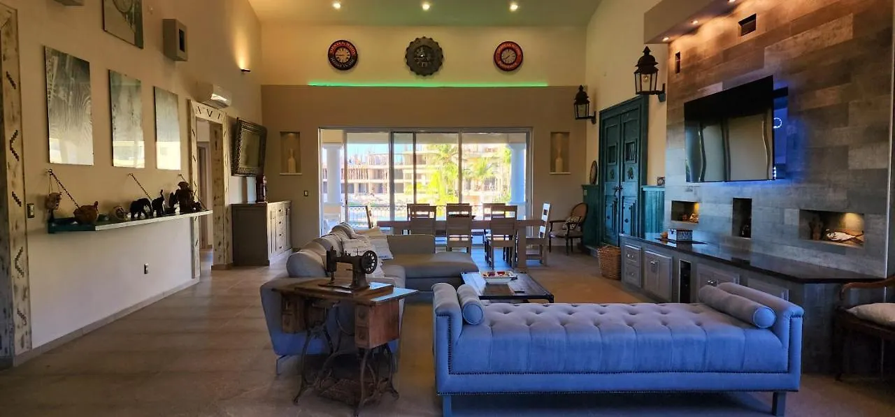 Penthouse Luxury Puerto Aventuras Apartment
